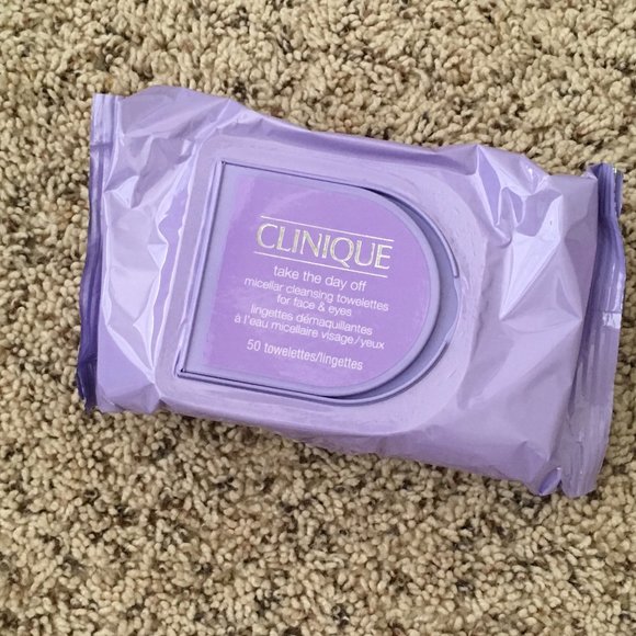 Clinique Take It All Off Skincare 5-pc set: Cleansing Balm & Towelettes, Mask - Picture 12 of 14